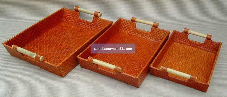 Pandanus Tray with Bamboo Handle set of 3 handicraft